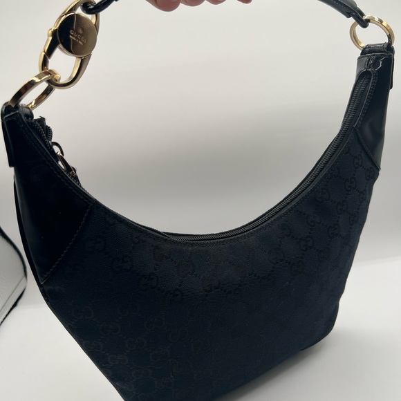 Gucci 🔥 EUC monogram hobo med shoulder bag blk canvas w/patent leather trim🙌 - Picture 11 of 14